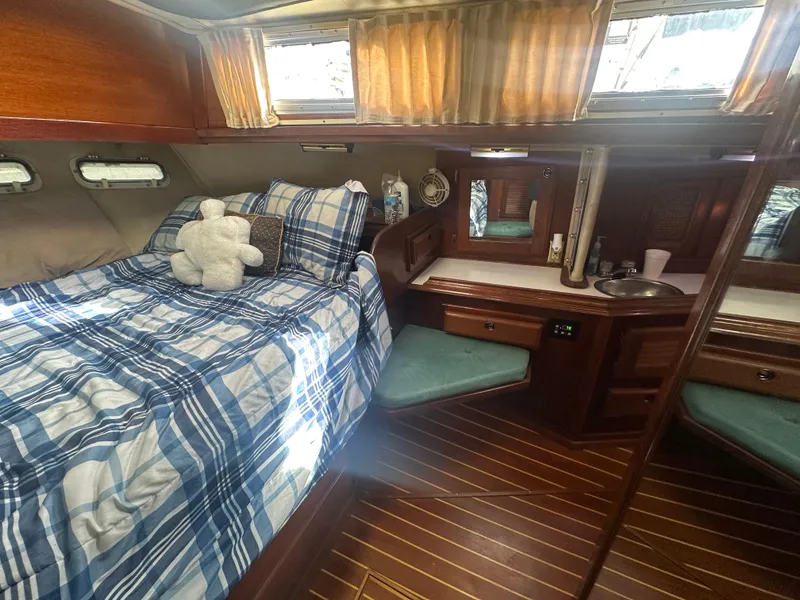 Slide: The Image of Islander Freeport Ketch 1981 - 53