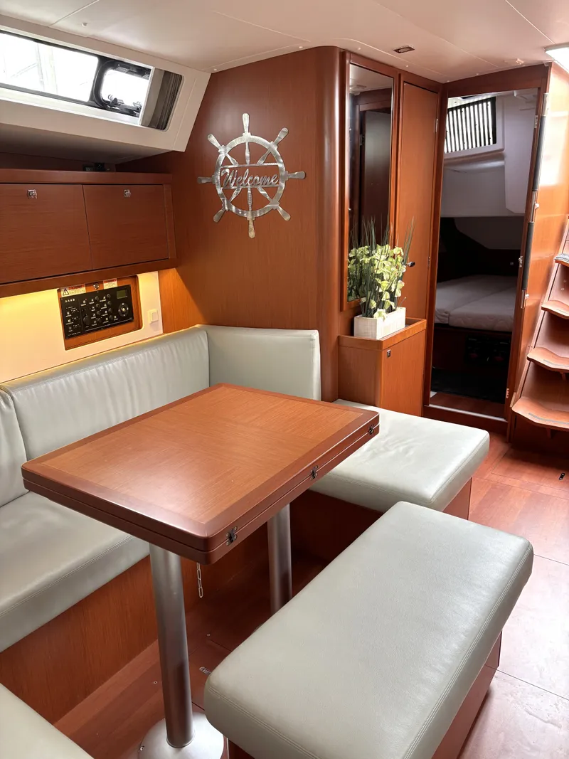 Slide: The Image of Beneteau Oceanis 45 2018 - 79