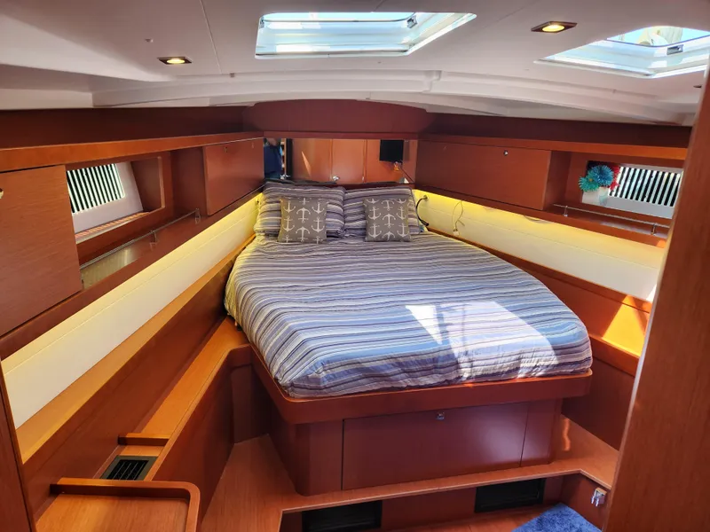 Slide: The Image of Beneteau Oceanis 45 2018 - 95