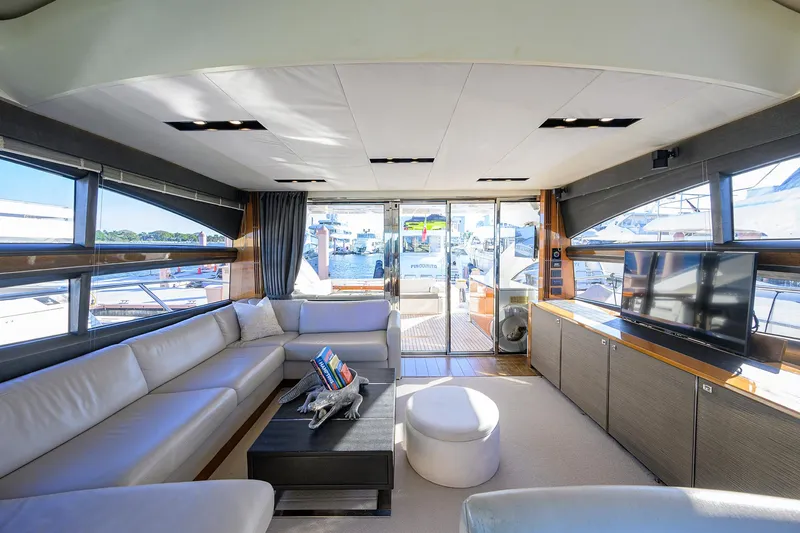 Slide: The Image of Princess 72 Joint Credit II - Interior Salon - 15