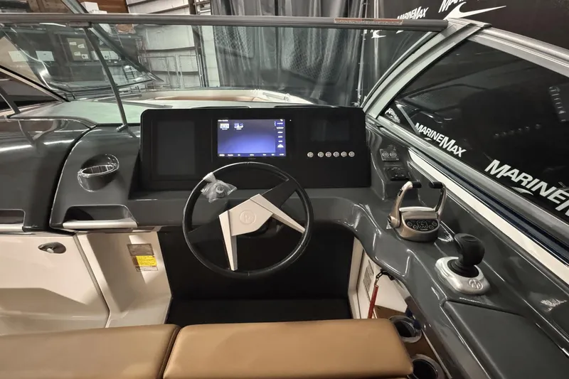 Slide: The Image of Aviara AV32 I/O 2020 - 30
