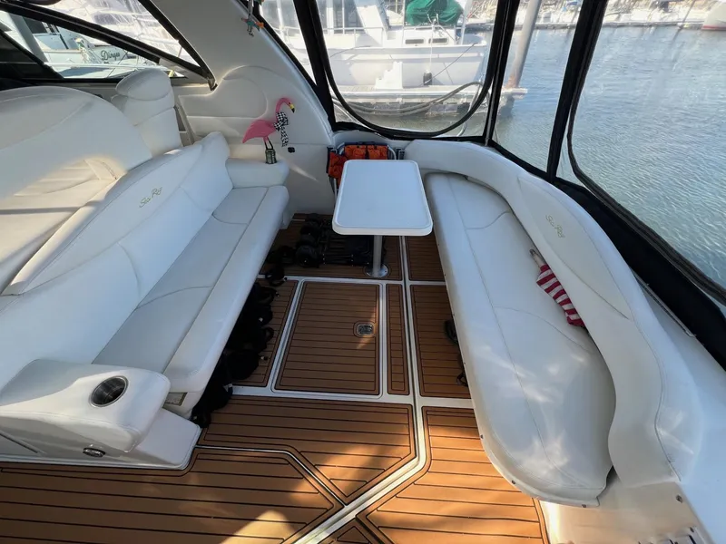 Slide: The Image of Sea Ray 410 Express Cruiser - 13