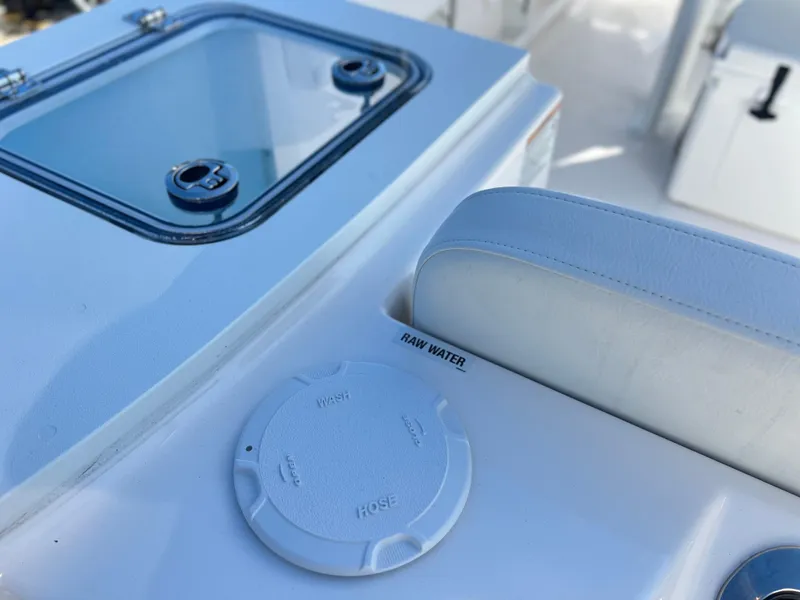 Slide: The Image of Sea Fox 248 Commander 2025 - 54