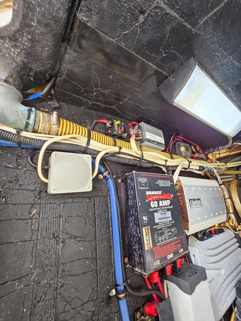 Slide: The Image of Viking 56 Sport Cruiser 1998 - 53