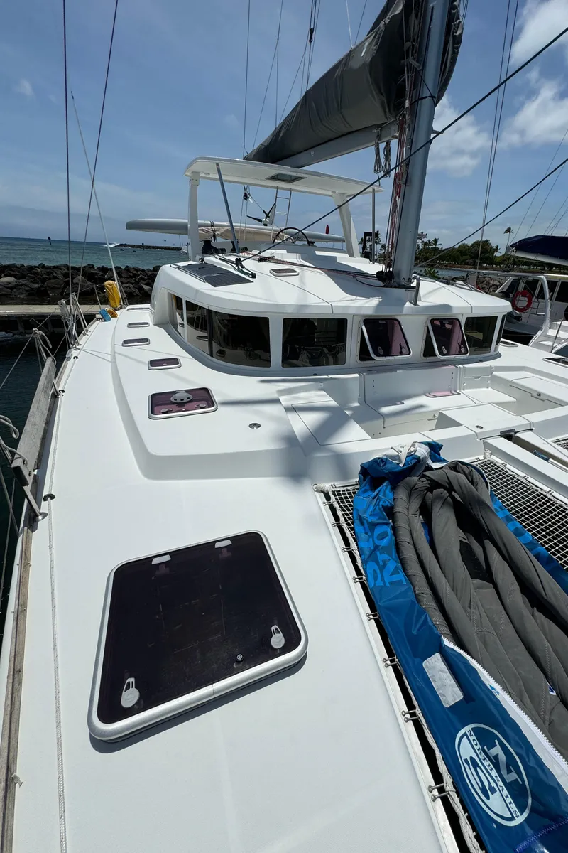 Slide: The Image of Starboard Bow Looking Aft - 9