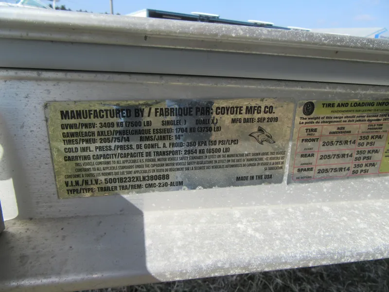 Slide: The Image of Label on 2020 Robalo R230 Center Console trailer by Coyote MFG Co. - 8