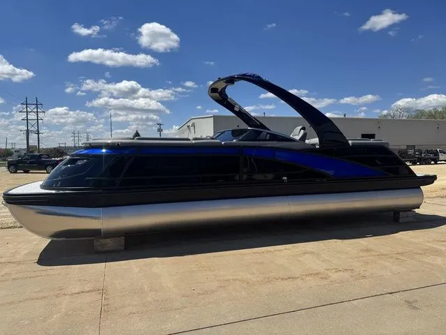 Slide: The Image of Bennington Q Quad Bench 25 QFBWA 2025 - 1