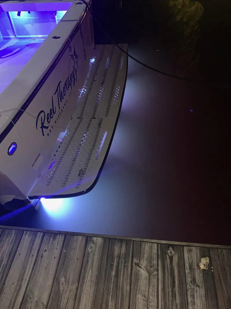 Slide: The Image of 36 Blackfin Convertible - 14