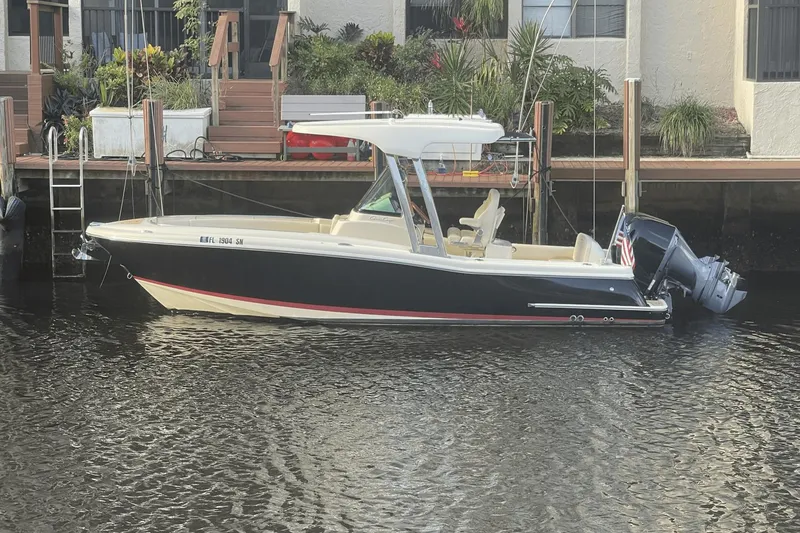 Slide: The Image of Chris-Craft Catalina 27 2019 - 1