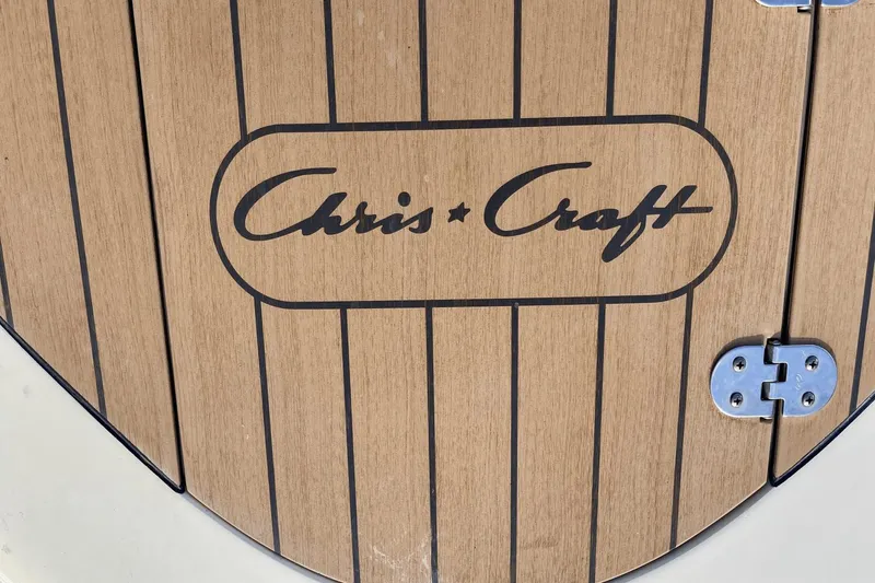 Slide: The Image of Chris-Craft Catalina 27 2019 - 12