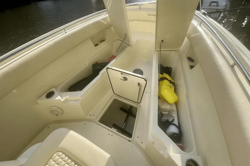 Slide: The Image of Chris-Craft Catalina 27 2019 - 20