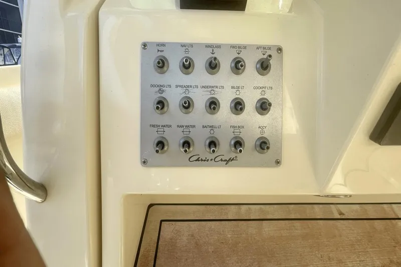 Slide: The Image of Chris-Craft Catalina 27 2019 - 38