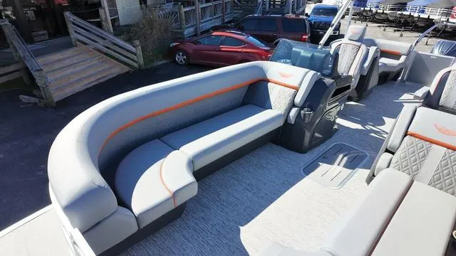 Slide: The Image of Bennington M Quad Bench 24 MFB 2025 - 12