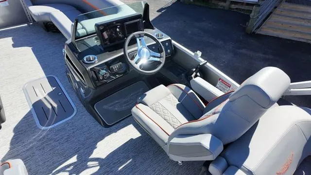 Slide: The Image of Bennington M Quad Bench 24 MFB 2025 - 18