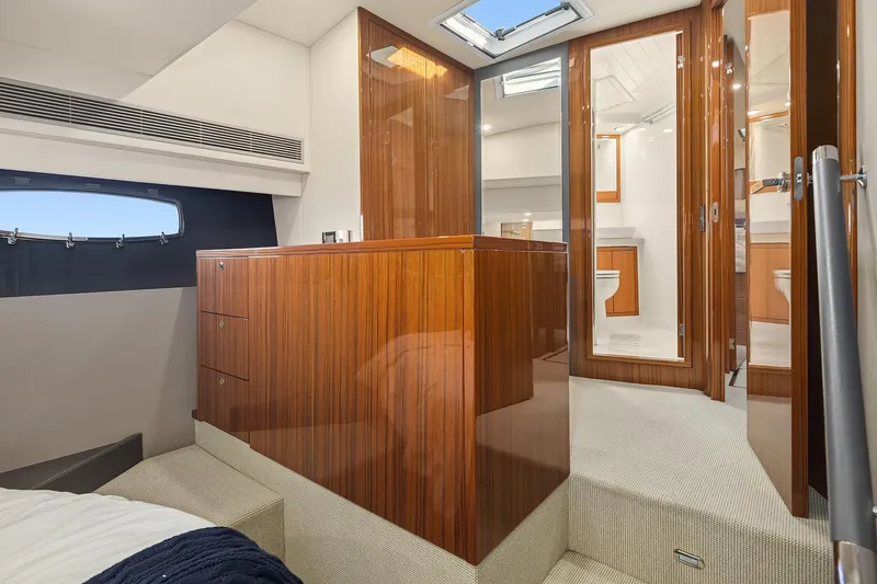 Slide: The Image of Master Stateroom - 17