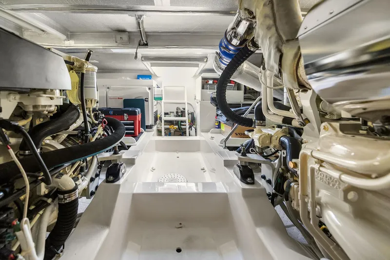 Slide: The Image of Engine Room - 40