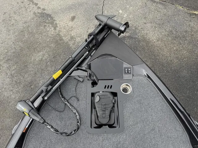 Slide: The Image of Ranger Z185 2025 - 3