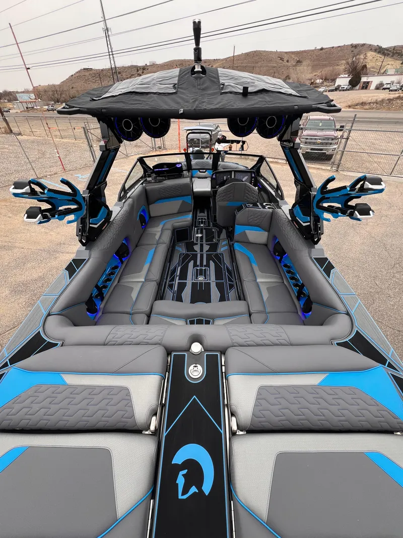 Slide: The Image of Centurion Ri245 2025 - 12