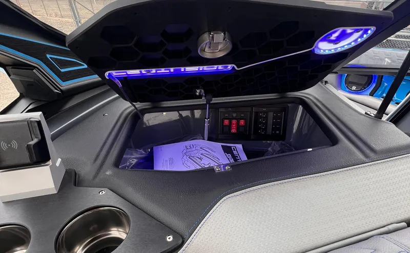 Slide: The Image of Centurion Ri245 2025 - 17