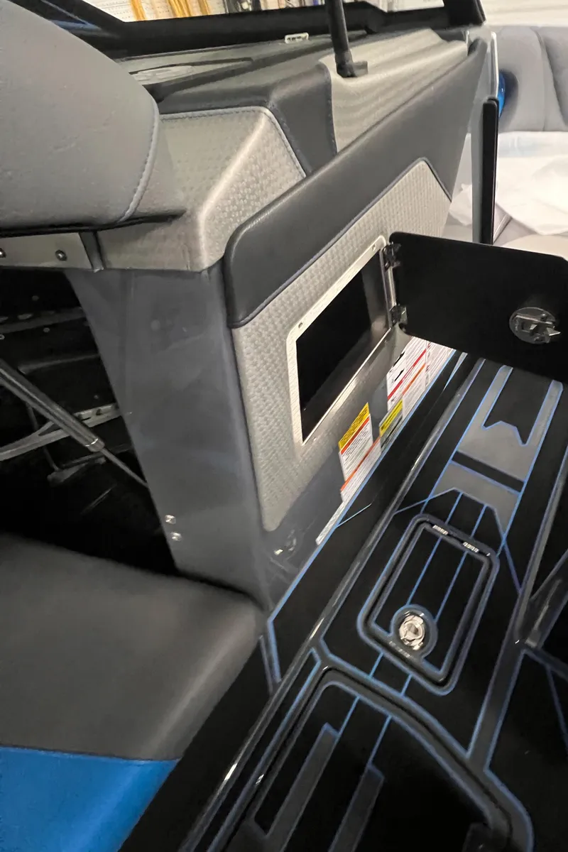 Slide: The Image of Centurion Ri245 2025 - 6