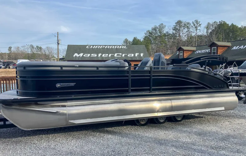 The Image of Harris Solstice 250 SLDH 2025 - 1