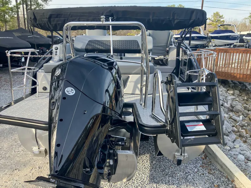 Slide: The Image of Harris Solstice 250 SLDH 2025 - 10