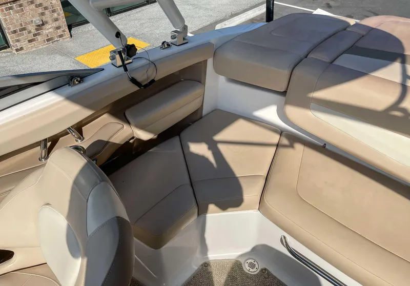 Slide: The Image of Chaparral 216 SSi 2012 - 23