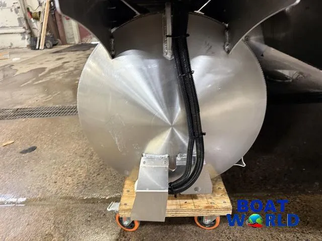 Slide: The Image of 2025 Bentley Pontoons Legacy 223 Navigator Tritoon underside detail at Boat World. - 40