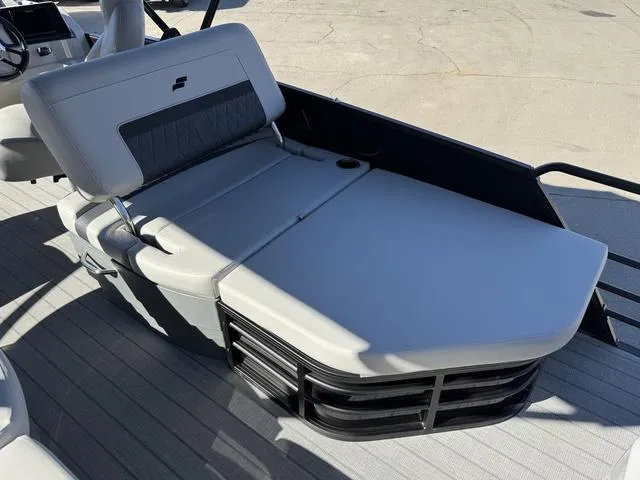 Slide: The Image of 2025 Starcraft CX 23 RL boat with sleek seating and modern design. - 17