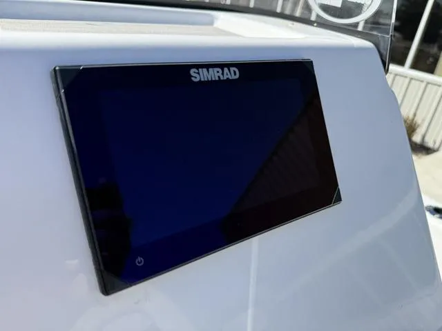 Slide: The Image of Sea Pro 210 Bay 2025 - 16