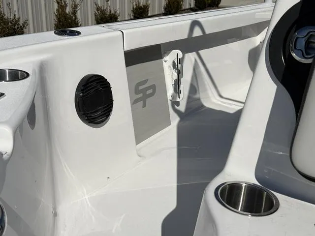 Slide: The Image of Sea Pro 210 Bay 2025 - 25