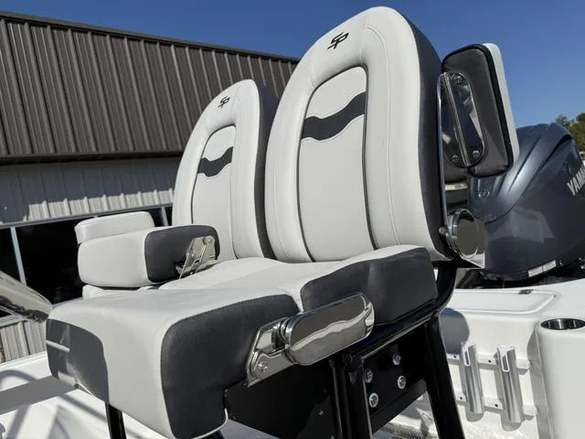 Slide: The Image of Sea Pro 210 Bay 2025 - 29