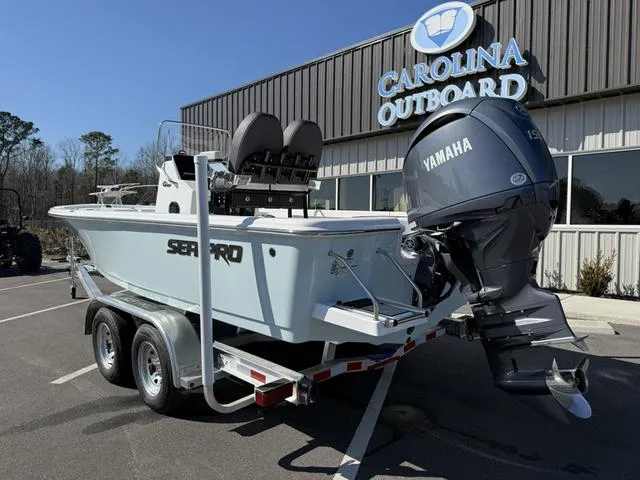 Slide: The Image of Sea Pro 210 Bay 2025 - 6