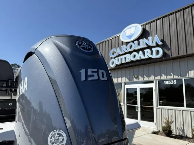 Slide: The Image of Sea Pro 210 Bay 2025 - 8