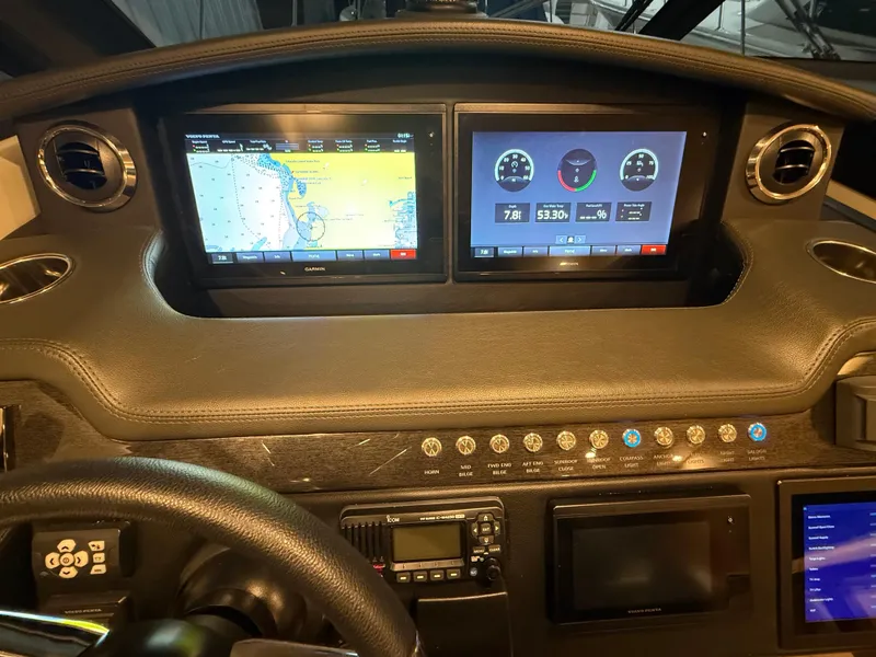 Slide: The Image of Riviera 4800 Sport Yacht 2019 - 50