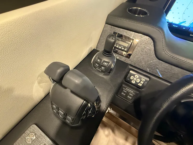 Slide: The Image of Riviera 4800 Sport Yacht 2019 - 51