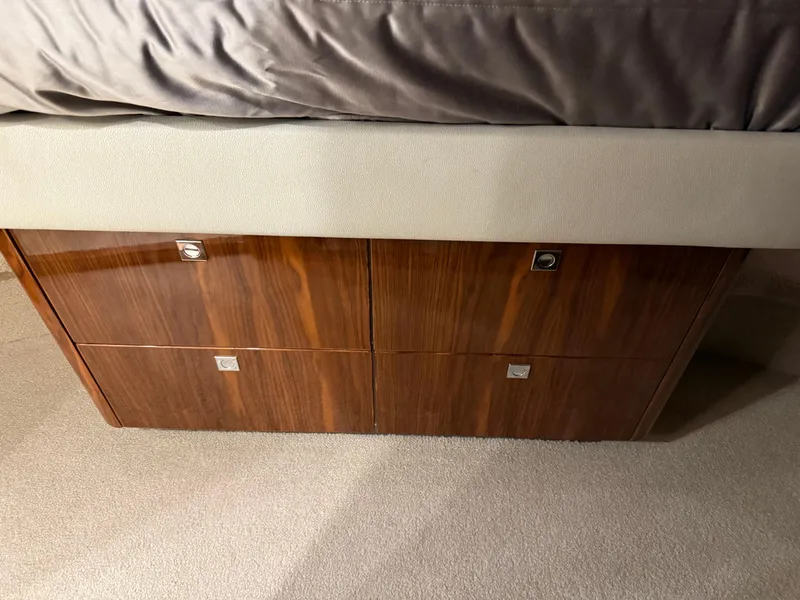 Slide: The Image of Riviera 4800 Sport Yacht 2019 - 62