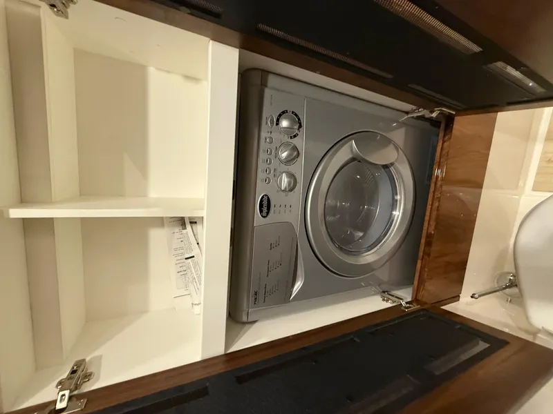 Slide: The Image of Riviera 4800 Sport Yacht 2019 - 66