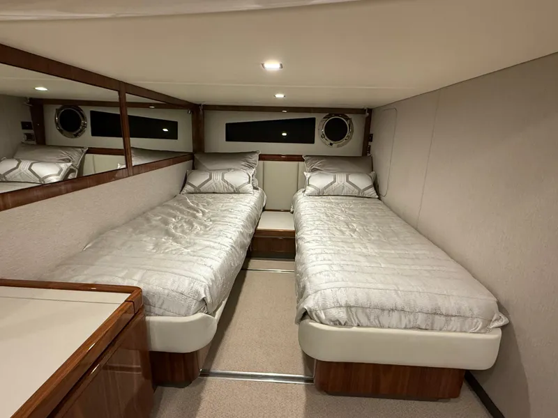 Slide: The Image of Riviera 4800 Sport Yacht 2019 - 69