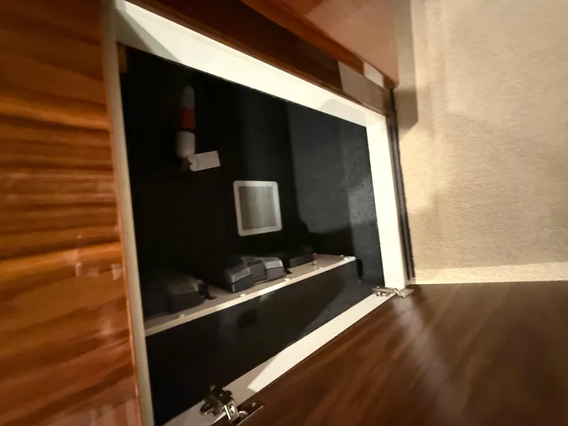 Slide: The Image of Riviera 4800 Sport Yacht 2019 - 73