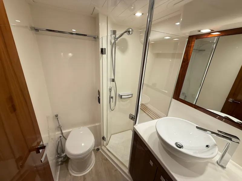 Slide: The Image of Riviera 4800 Sport Yacht 2019 - 75