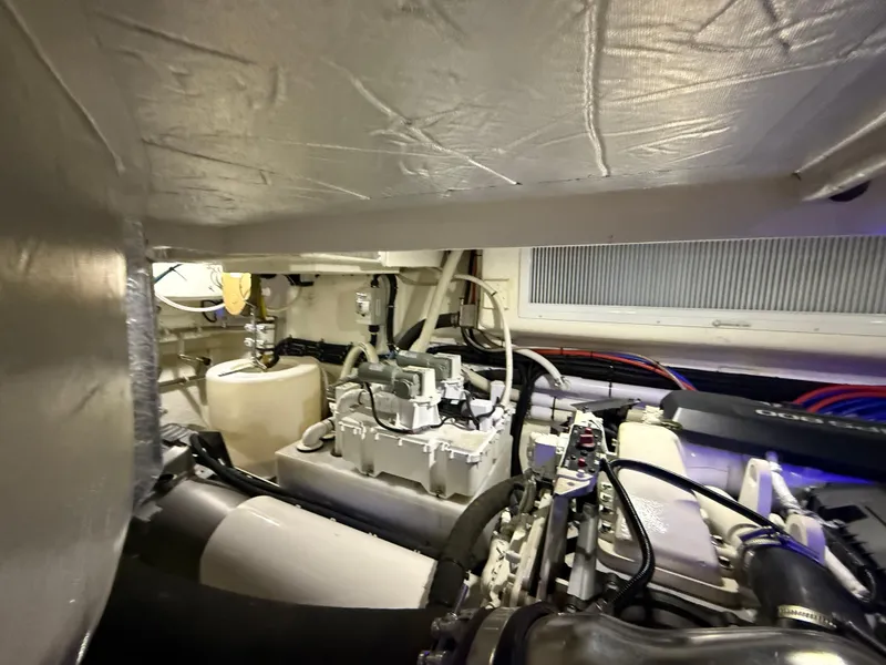 Slide: The Image of Riviera 4800 Sport Yacht 2019 - 79