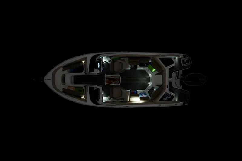 Slide: The Image of Tahoe 210 S 2025 - 13