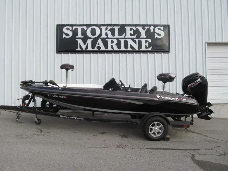Slide: The Image of 2016 Ranger Z175 boat at Stokley's Marine dealership. - 0