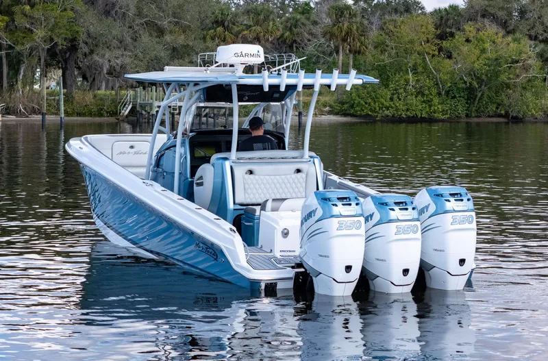 Slide: The Image of Nor-Tech 340 Sport Center Console 2018 - 4