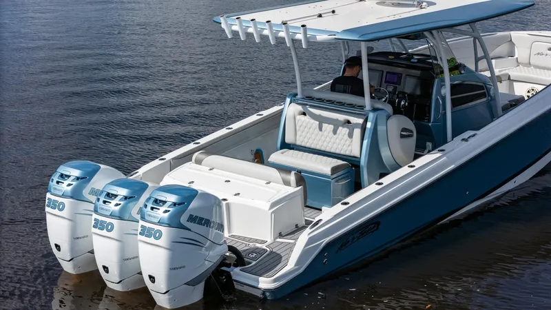 Slide: The Image of Nor-Tech 340 Sport Center Console 2018 - 5