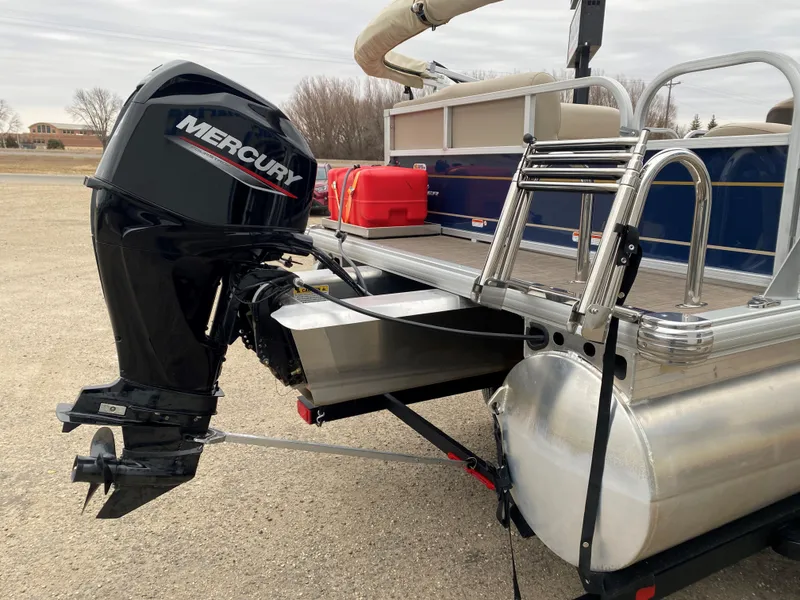 Slide: The Image of Sun Tracker Bass Buggy 16 XL Select 2024 - 4