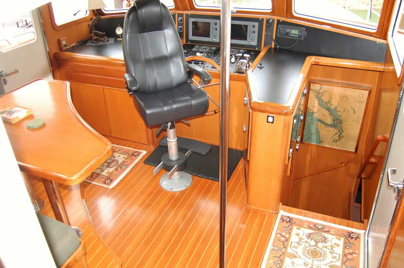 Slide: The Image of Eagle Pilothouse 2002 - 56