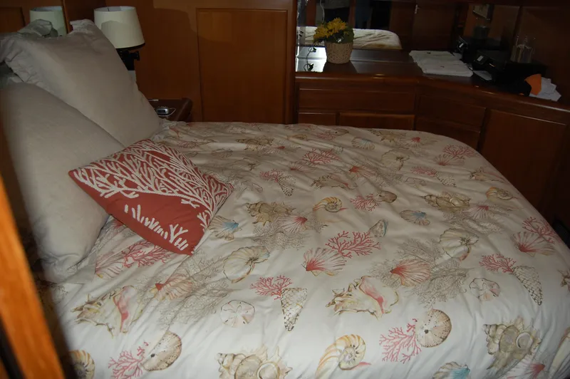 Slide: The Image of Eagle Pilothouse 2002 - 62