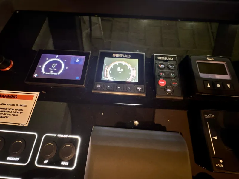 Slide: The Image of Ferretti 550 2022 - 109